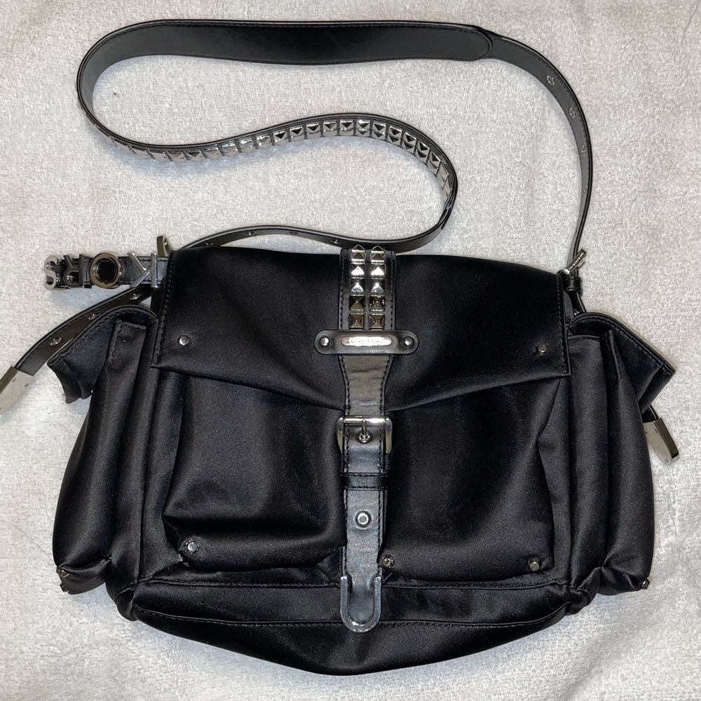 Selling black Michael Kors bag.